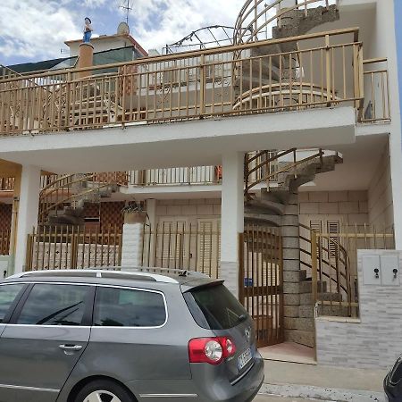 Casa Vacanza Villa Teresa Dix Торе Лапило Екстериор снимка